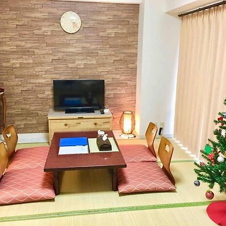大阪黒門日式民宿 徒歩:黒門市場4分，南海難波駅8分，地下鉄日本橋駅8分，でんでんタウン5分の好立地 Ngoại thất bức ảnh